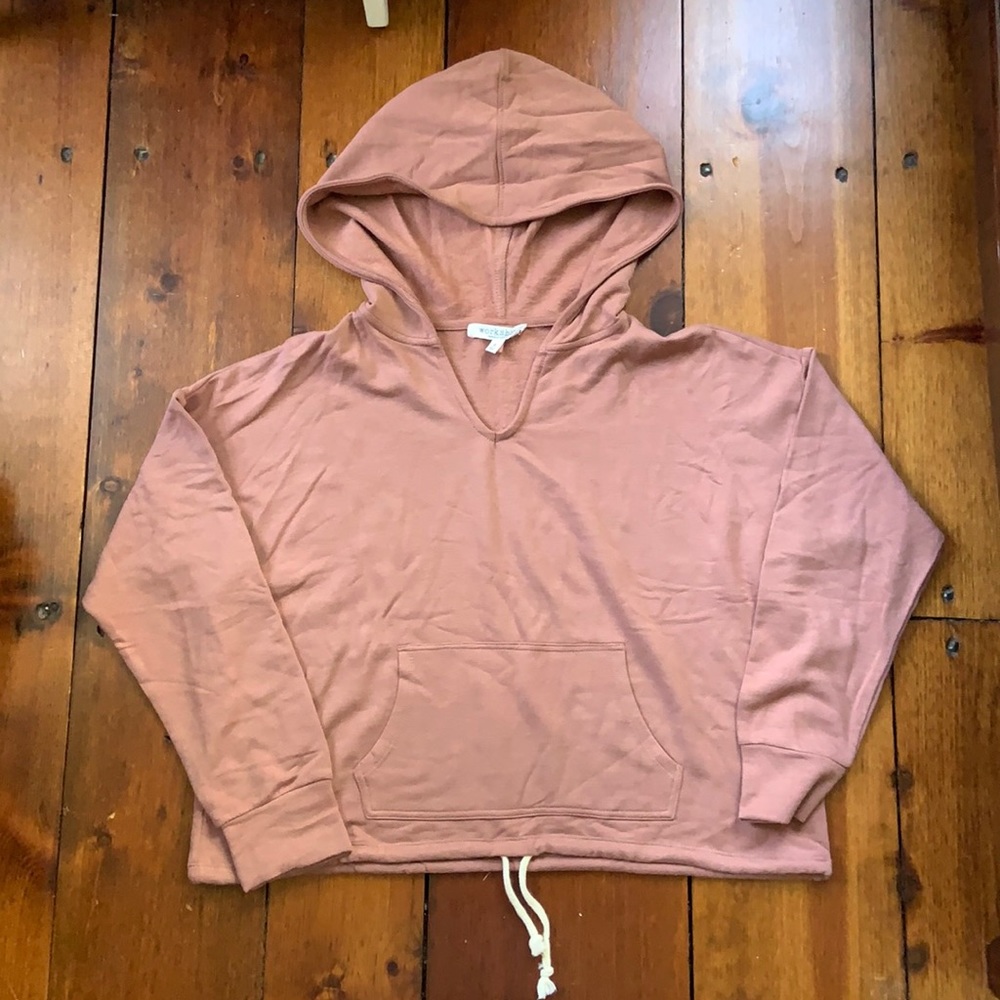 Dusty-rose colored light hooded sweatshirt size S